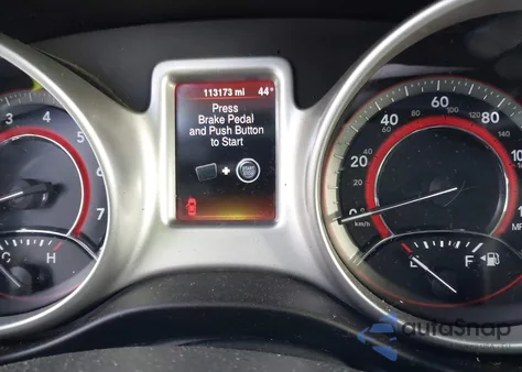 2013 Dodge Journey Sxt z USA, uszkodzony, nr VIN 3C4PDCBB1DT577356